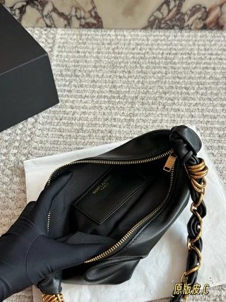 YSL Saint Laurent Bag: seller detail photo 8