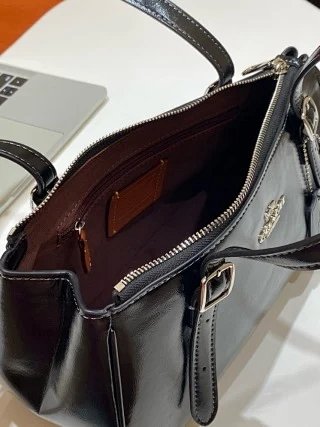 Coach Bag: seller detail photo 8