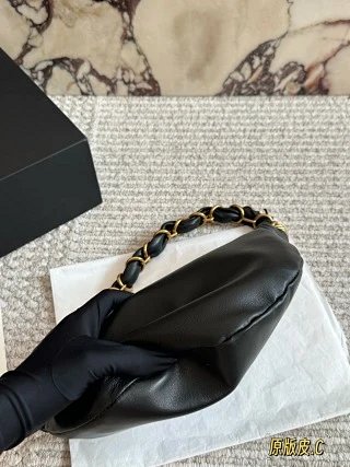 YSL Saint Laurent Bag: seller detail photo 6