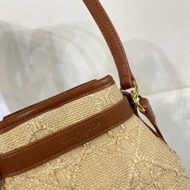 Dior crossbody bag: seller detail photo 7