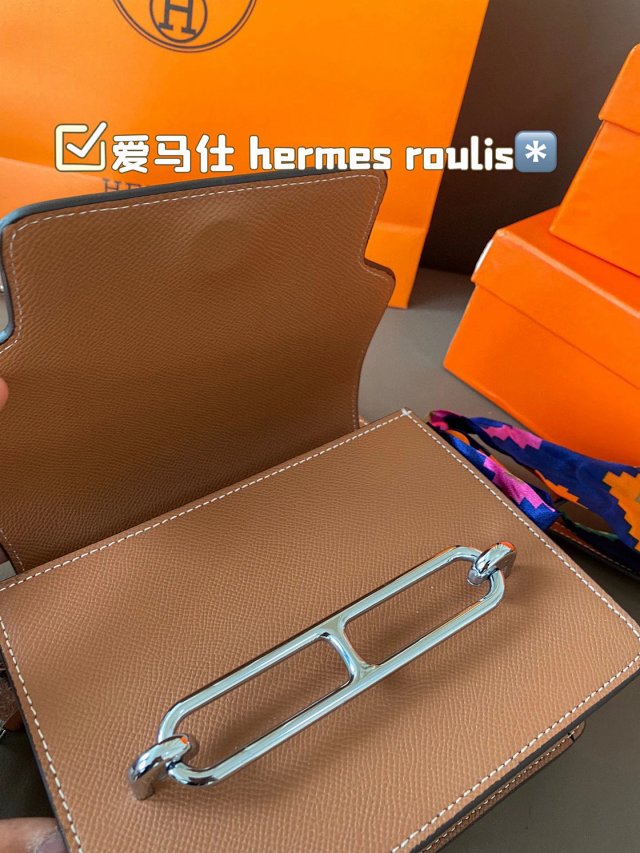 Hermès crossbody bag: seller detail photo 8