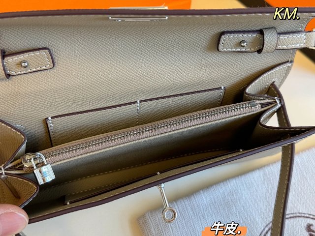 Hermès crossbody bag: seller detail photo 9