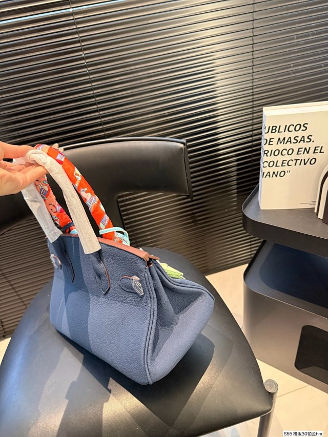 Hermès handbag: seller detail photo 5