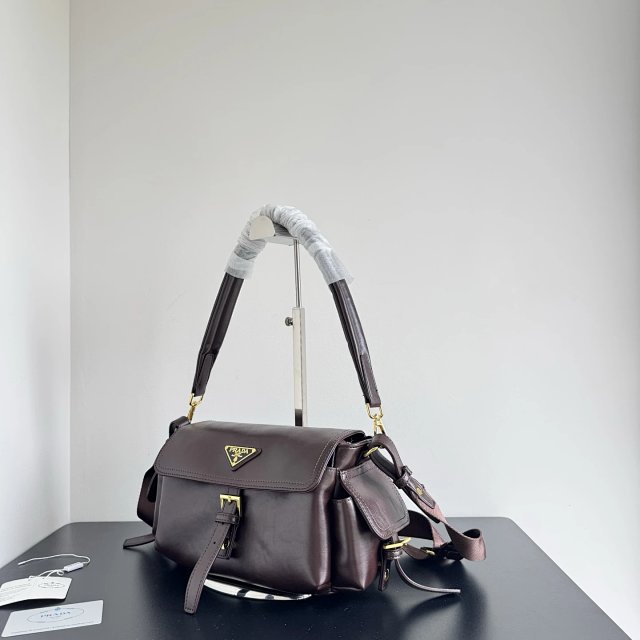 Prada crossbody bag: seller detail photo 3