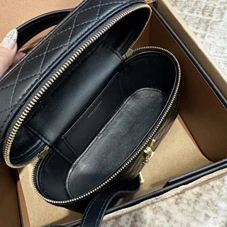 YSL Saint Laurent Bag: seller detail photo 9