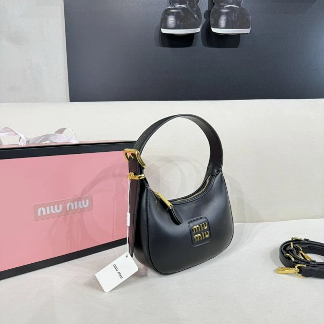 MiuMiu handbag: seller detail photo 3