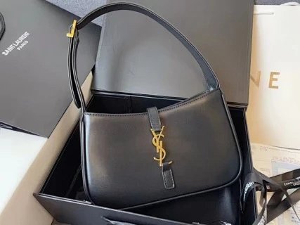 YSL Saint Laurent Bag: seller detail photo 3