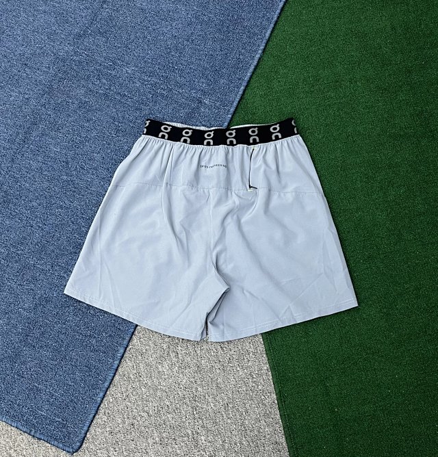 On Running Shorts: seller detail photo 3