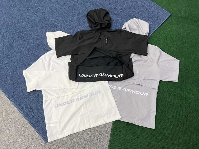 Under Armour Jacket: seller detail photo 4