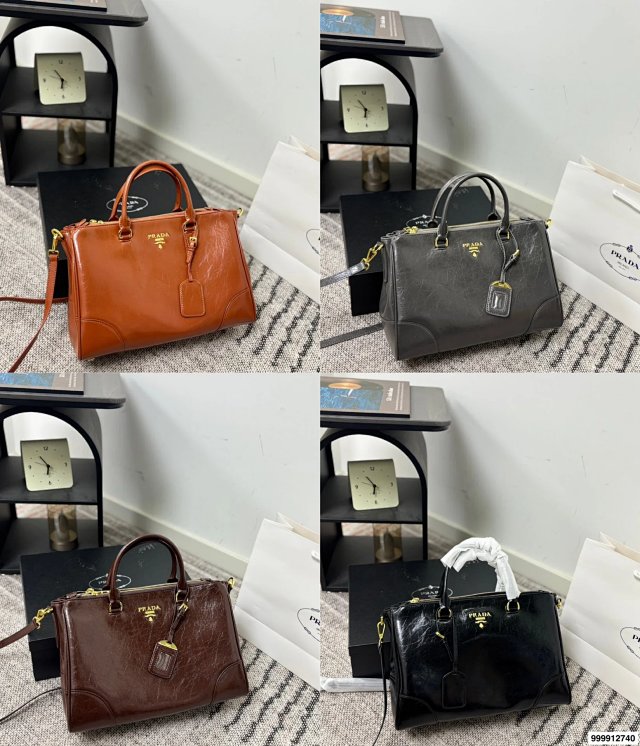 Prada handbag: seller detail photo 1