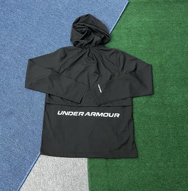Under Armour Jacket: seller detail photo 3