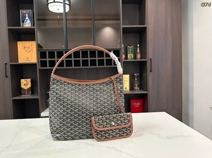 Goyard Bag: seller detail photo 1