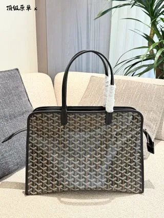 Goyard Bag: seller detail photo 1