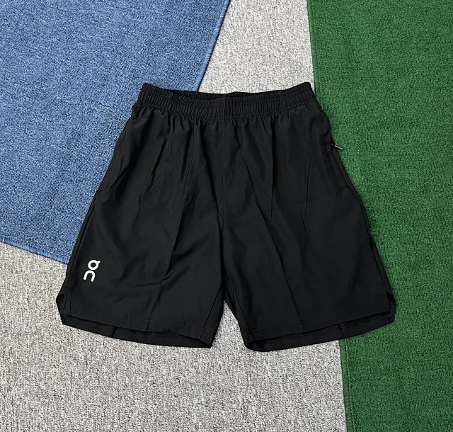 On Running Shorts: seller detail photo 3