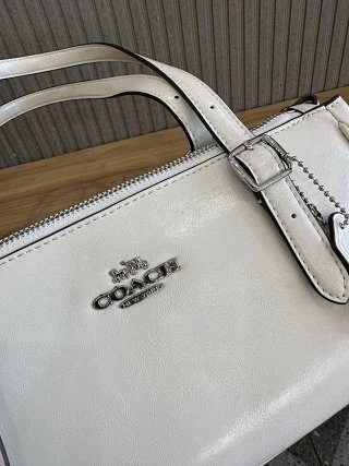 Coach Bag: seller detail photo 6