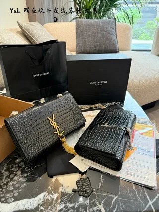 YSL Saint Laurent Bag: seller detail photo 2