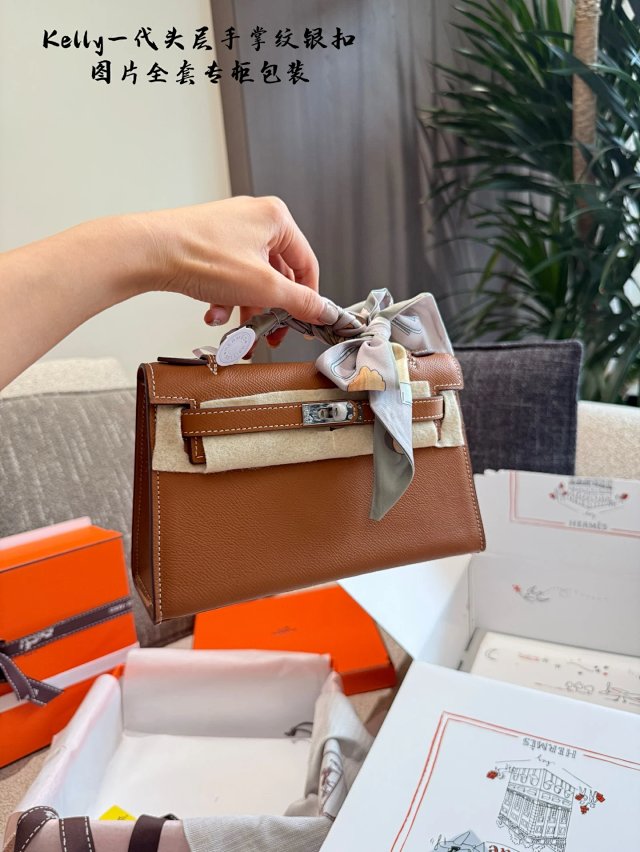 Hermès handbag: seller detail photo 6
