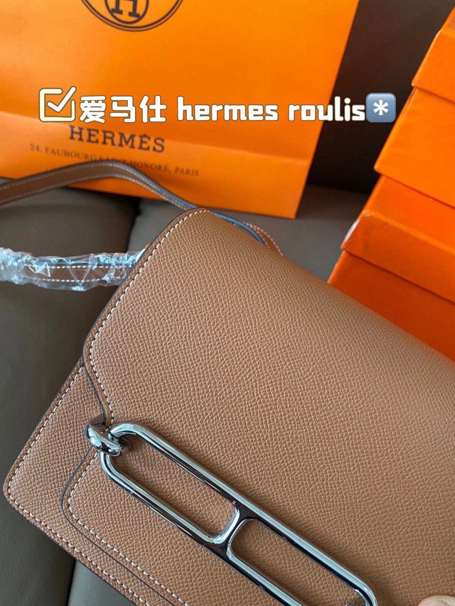 Hermès crossbody bag: seller detail photo 4
