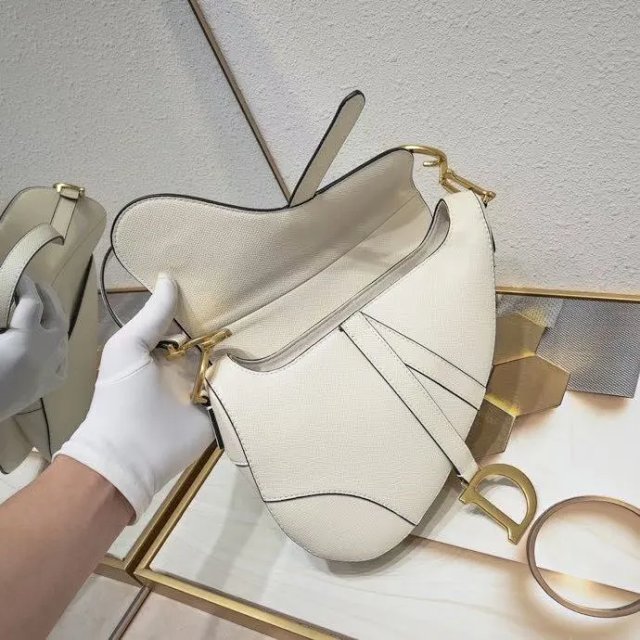 Dior crossbody bag: seller detail photo 6