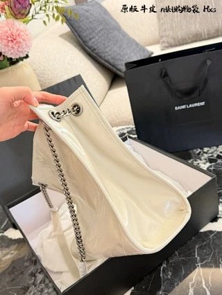 YSL Saint Laurent Bag: seller detail photo 6