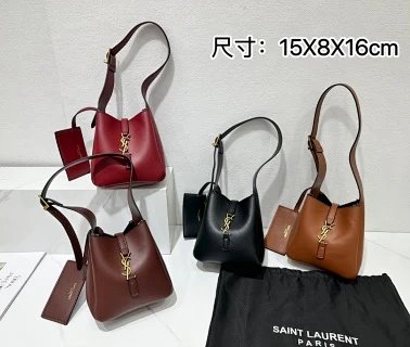 YSL Saint Laurent Bag: seller detail photo 2