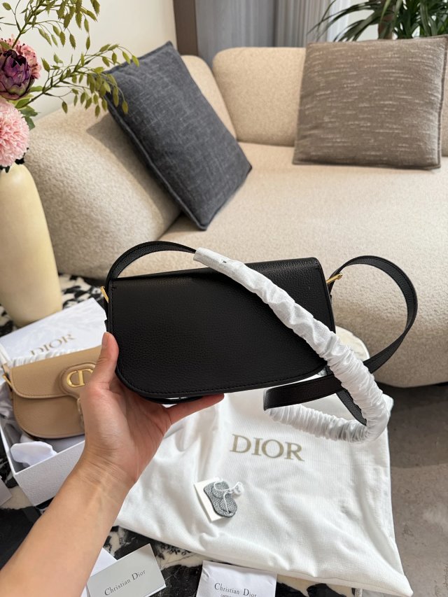 Dior crossbody bag: seller detail photo 9