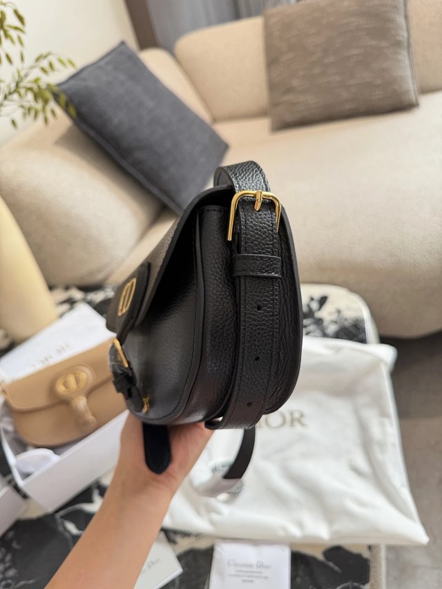 Dior crossbody bag: seller detail photo 6