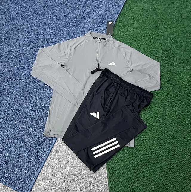 Adidas Tracksuit: seller detail photo 12