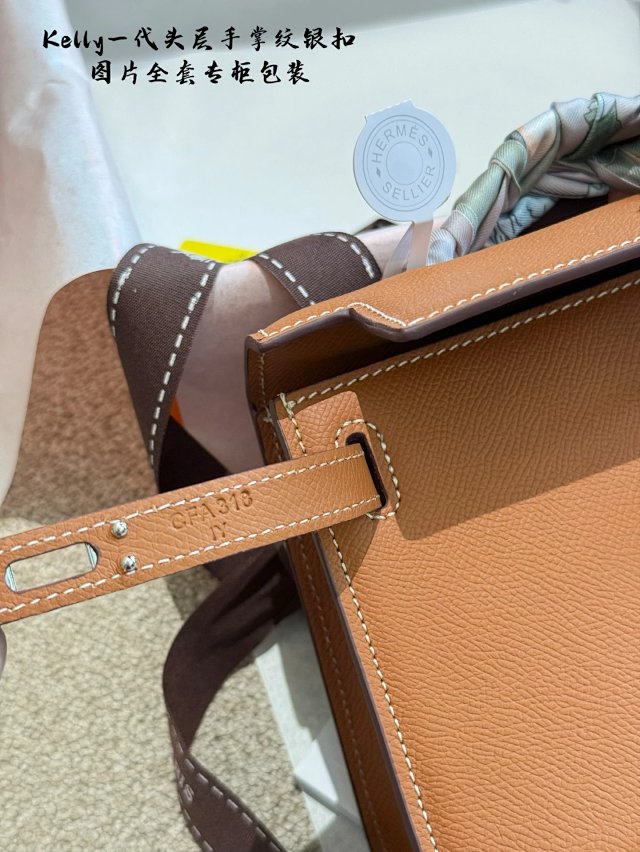 Hermès handbag: seller detail photo 8