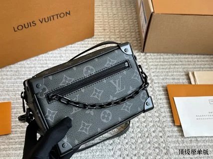 LV Louis Vuitton Bag: seller detail photo 5