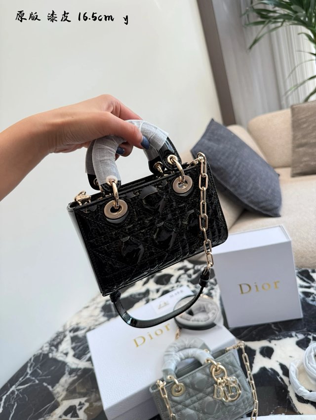 Dior handbag: seller detail photo 8