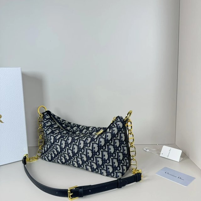 Dior crossbody bag: seller detail photo 4
