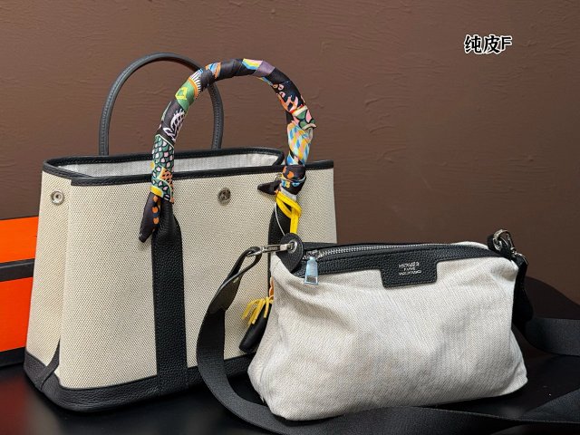 Hermès handbag: seller detail photo 2
