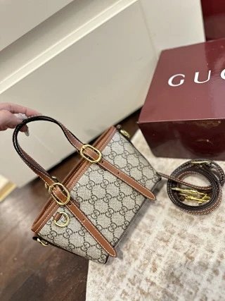 Gucci Bag: seller detail photo 7