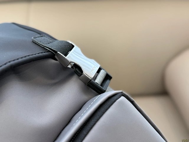 Prada backpack: seller detail photo 3