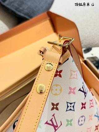 LV Louis Vuitton Bag: seller detail photo 9
