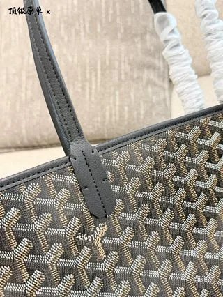 Goyard Bag: seller detail photo 7