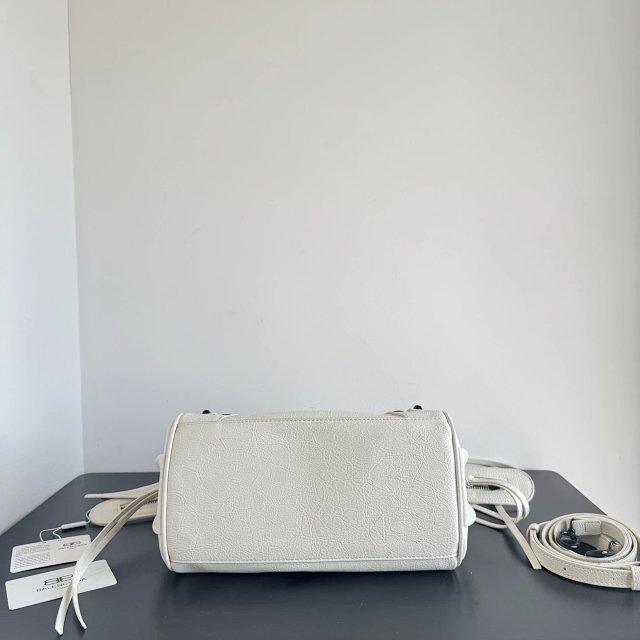 Balenciaga handbag: seller detail photo 5