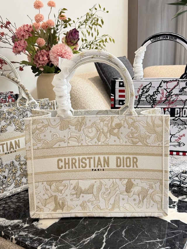Dior handbag: seller detail photo 5