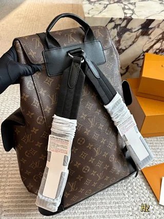 LV Louis Vuitton Bag: seller detail photo 5