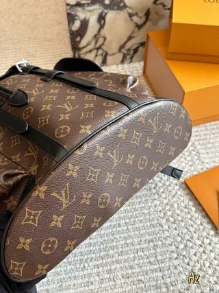 LV Louis Vuitton Bag: seller detail photo 6