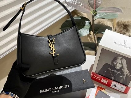 YSL Saint Laurent Bag: seller detail photo 5