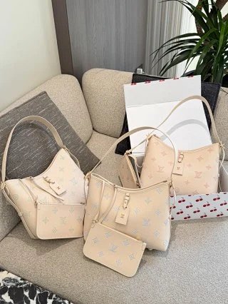 LV Louis Vuitton Bag: seller detail photo 1