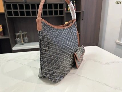 Goyard Bag: seller detail photo 5