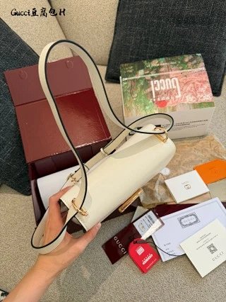 Gucci Bag: seller detail photo 6