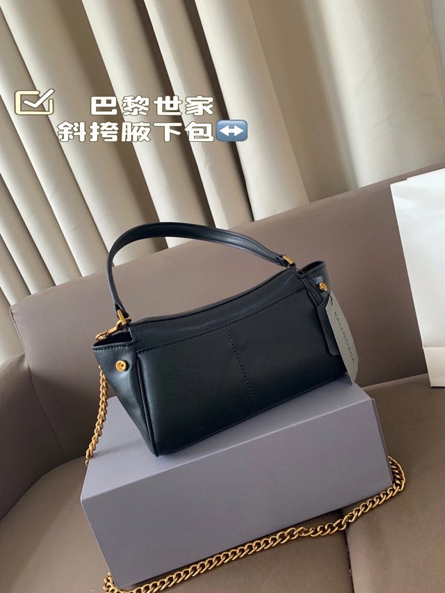 Balenciaga handbag: seller detail photo 5