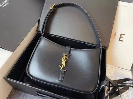 YSL Saint Laurent Bag: seller detail photo 4