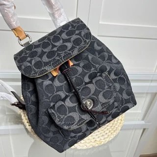 Coach Bag: seller detail photo 5