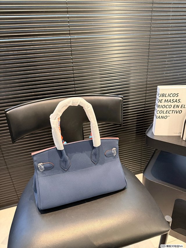 Hermès handbag: seller detail photo 6