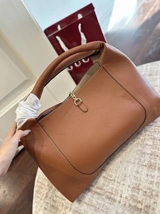 Gucci Bag: seller detail photo 7